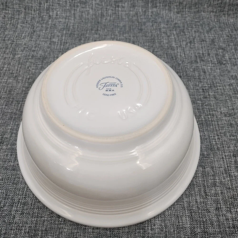 Fiesta White 8 1/2